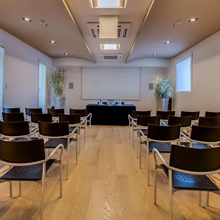 Western Bologna Hotel 4*
